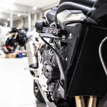 EVOTECH KIT ALI ALETTE + PROTEZIONE FIANCO RADIATORE TRIUMPH SPEED TRIPLE 1200 RS EVOTECH KIT ALI ALETTE + PROTEZIONE FIANCO RADIATORE TRIUMPH SPEED TRIPLE 1200 RS