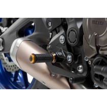 PUIG POGGIAPIEDI MODELLO R-FIGHTER S COLORE ORO - Dimensioni: 74.5x26 mm. Peso: 90 gr. - 9193O