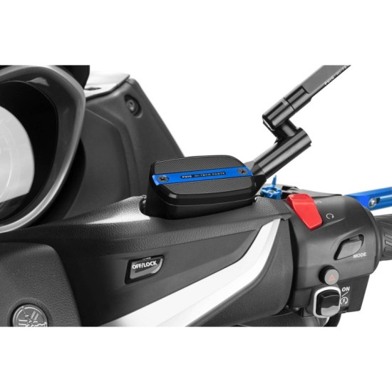 PUIG TAPPO SERBATOIO FLUIDO FRENO ANT/POST. YAMAHA T-MAX 560 2022-2023 BLU PUIG TAPPO SERBATOIO FLUIDO FRENO ANT/POST. YAMAHA T-MAX 560 2022-2023 BLU