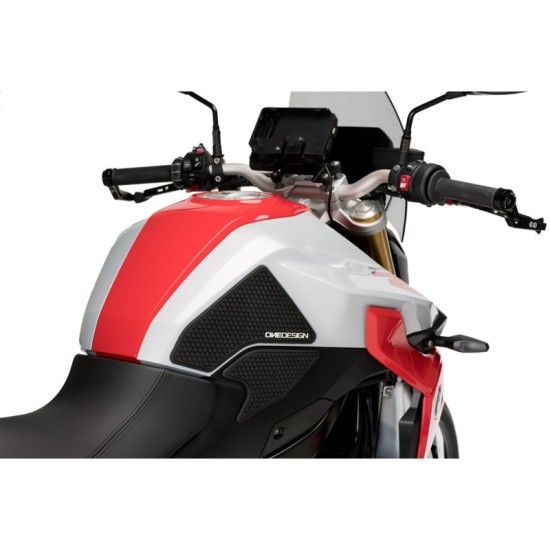 PUIG ADESIVO SERBATOIO SPECIFICO LATERALE BMW F900 R 2020-2023 NERO PUIG ADESIVO SERBATOIO SPECIFICO LATERALE BMW F900 R 2020-2023 NERO