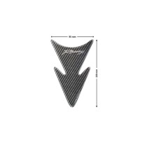 PUIG ADESIVI PROTEZIONE SERBATOIO MODELLO ARROW CARBON LOOK - COD. 2774C -  Protegge la moto da graffi e raggi UV. PUIG ADESIVI PROTEZIONE SERBATOIO MODELLO ARROW CARBON LOOK - COD. 2774C -  Protegge la moto da graffi e raggi UV.